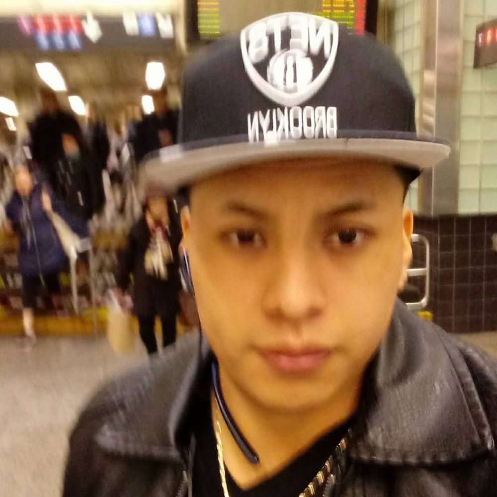 Meet your Posher, Tony